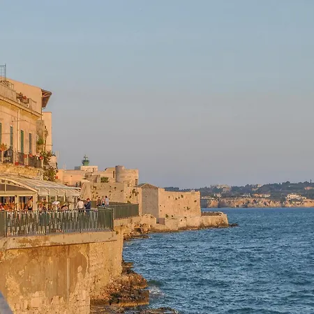 Pet Friendly In Siracusa With Wifi Apartment *